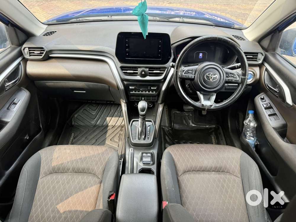 Toyota Urban Cruiser Hyryder 1.5 S Hybrid, 2022, Petrol