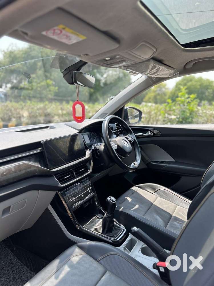 Skoda Kushaq 1.0 Tsi Style, 2022, Petrol