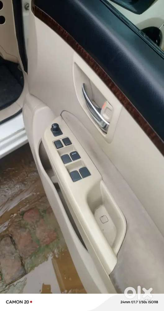 Maruti Suzuki Dzire 2014 Diesel 98000 Km Driven