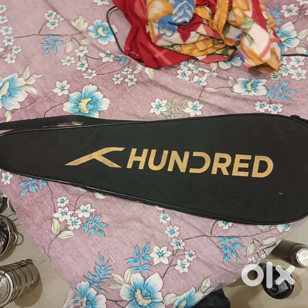 Racquet badminton