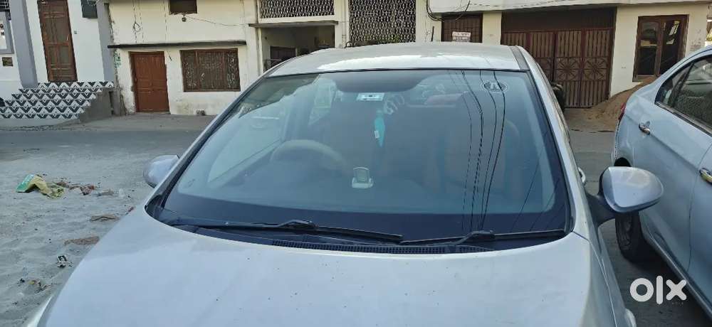 Hyundai Grand I10 2017 Petrol 77000 Km Driven