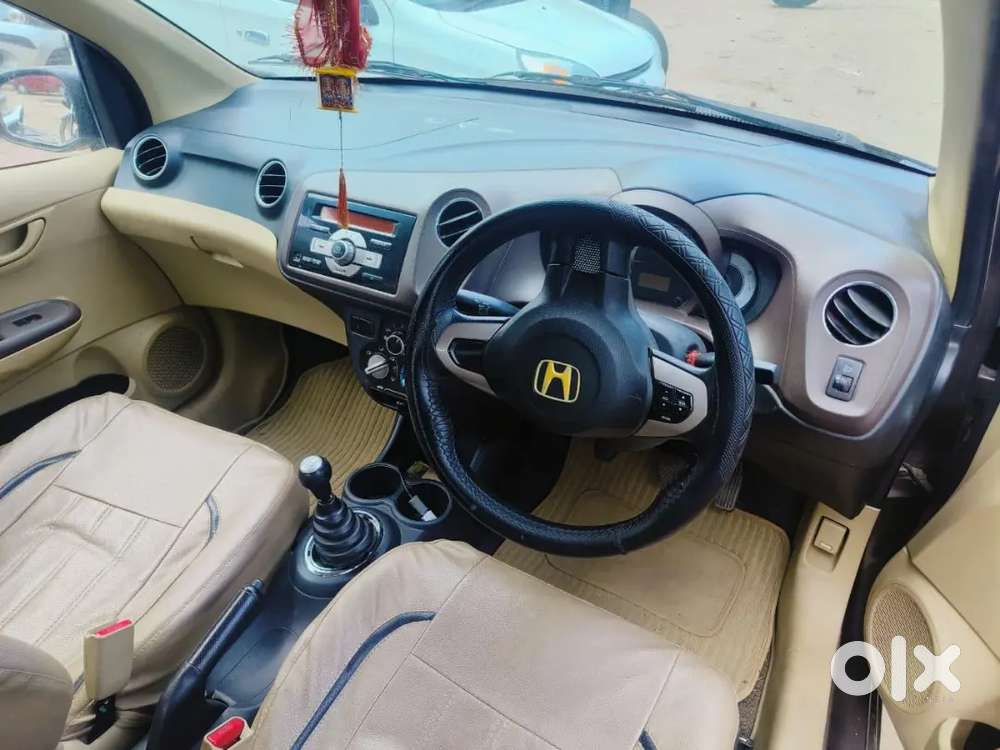 Honda Brio 2012 Petrol Well Maintained