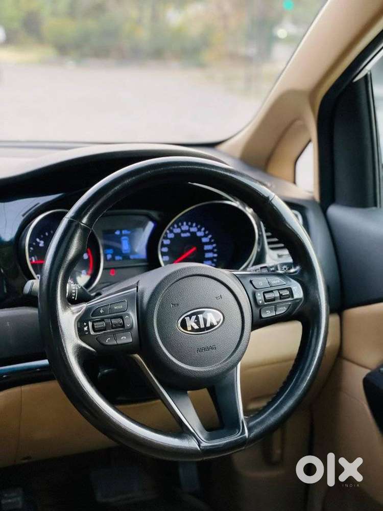 Kia Carnival Prestige, 2021, Diesel