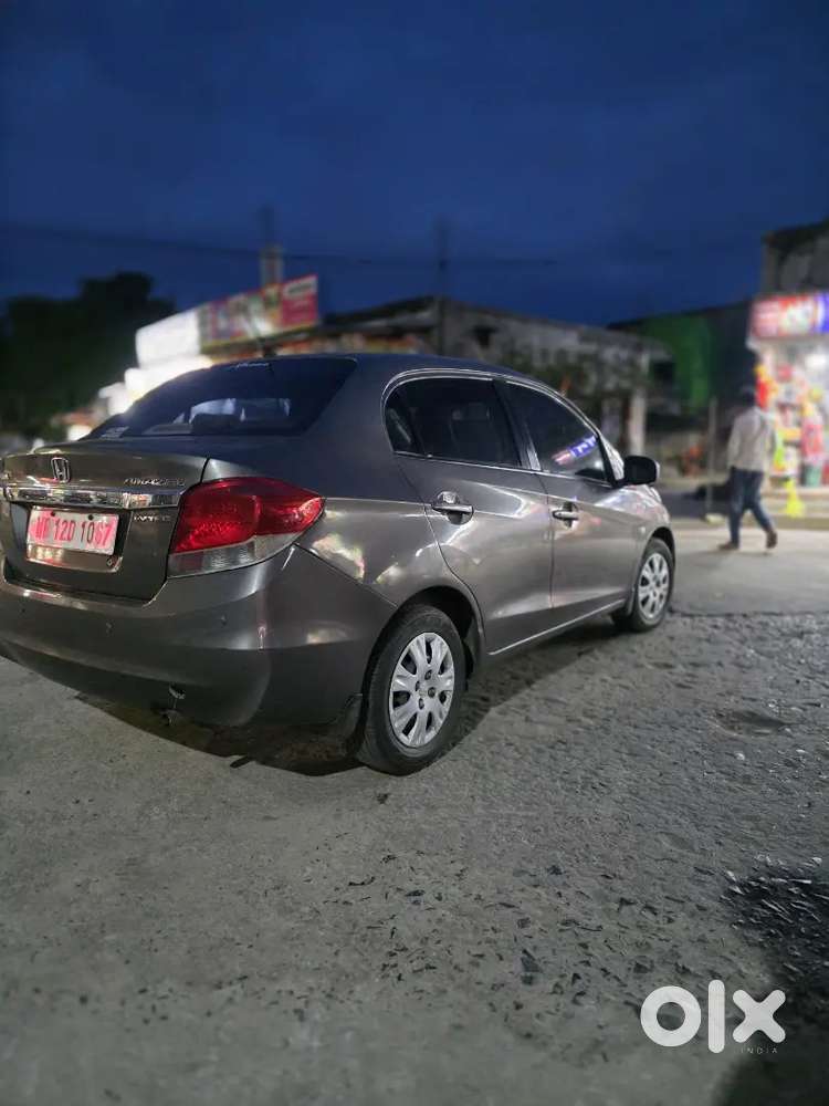 Honda Amaze 2014 Petrol Mt