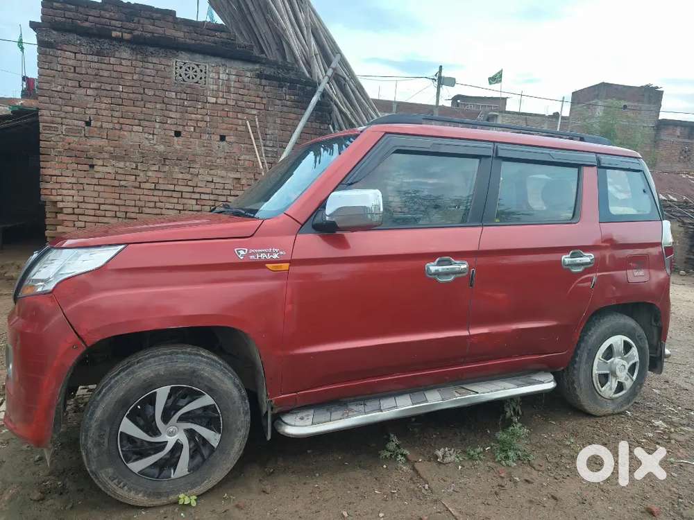 Mahindra Tuv 300 2017