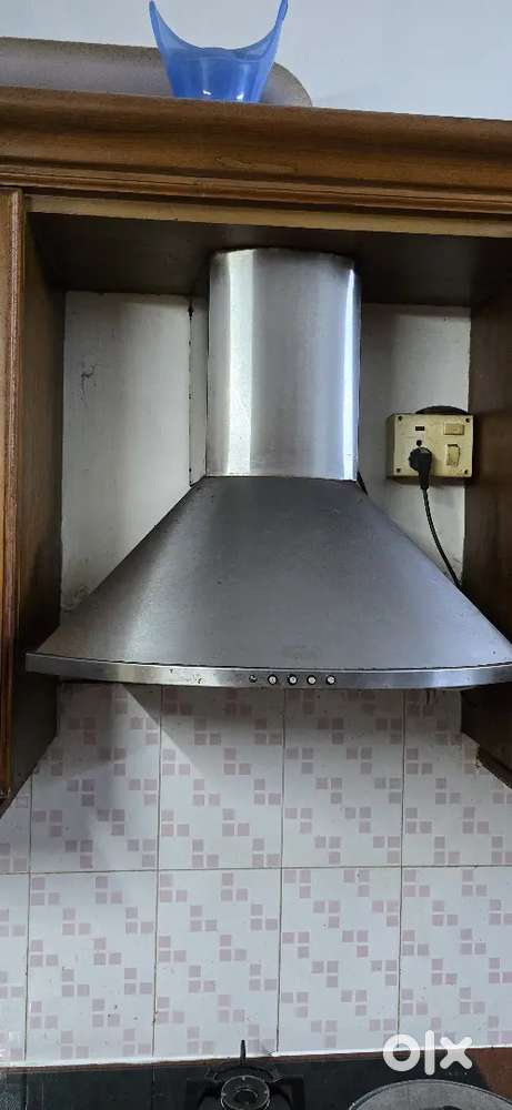 Chimney 60 cm, Hob- 4 burners, kitchen top 2 burners