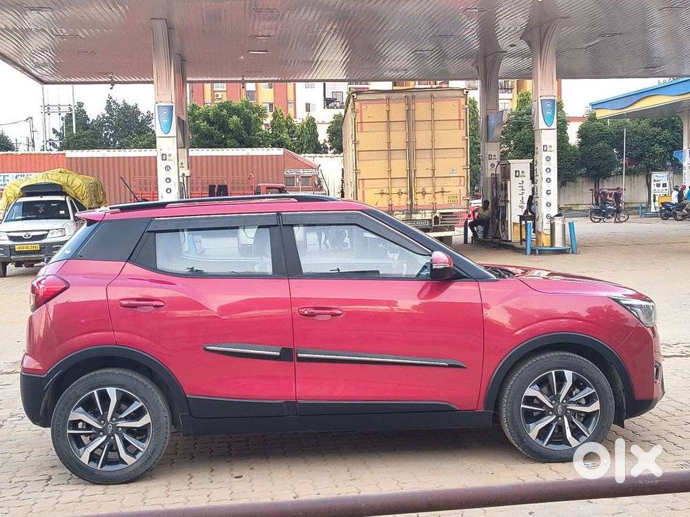 Mahindra Xuv300 W8 Option, 2021, Petrol