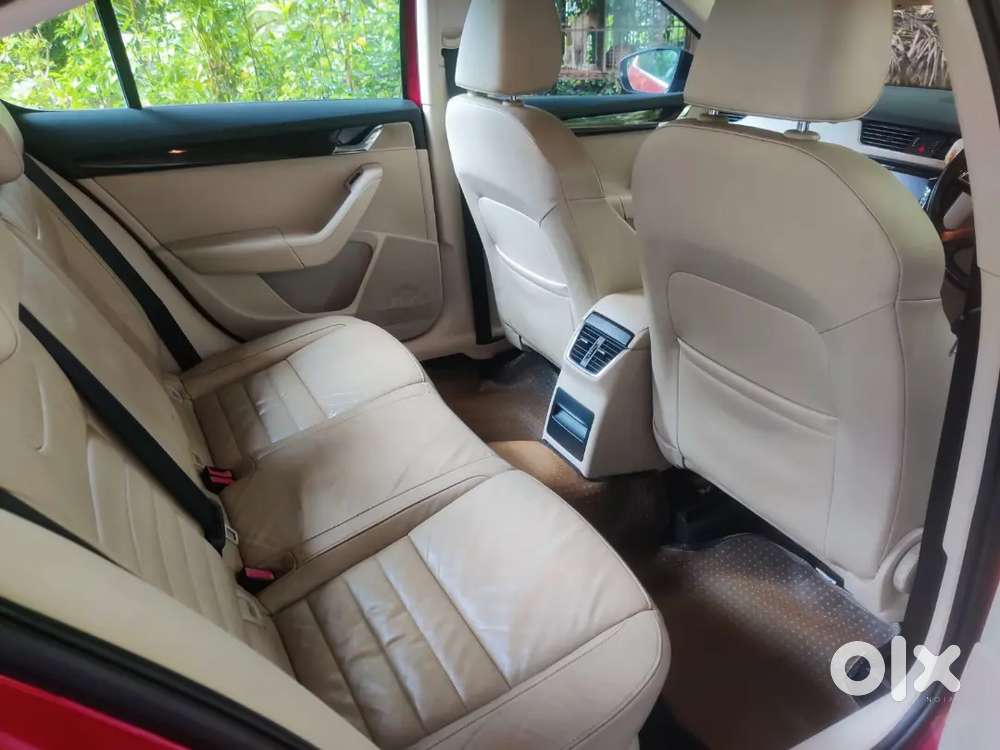 Rare Ckd Model Skoda Octavia 1.4 Tsi Manual Transmission.