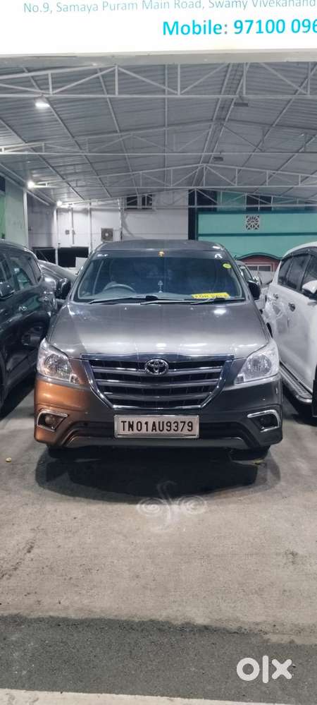 Toyota Innova 2.5 G (diesel) 8 Seater Bs Iv, 2013, Diesel