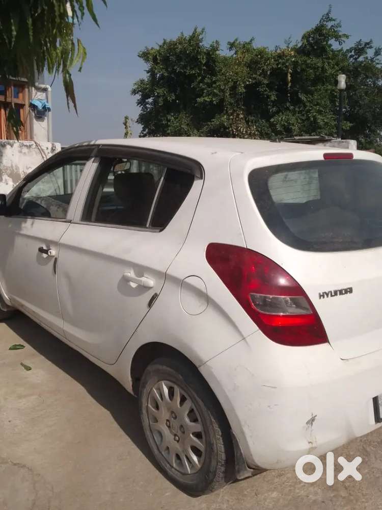 Hyundai I20 Magna 2011 Car
