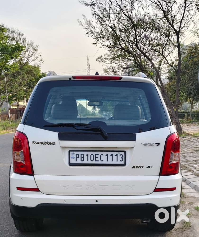 Mahindra Rexton, 2013, Diesel