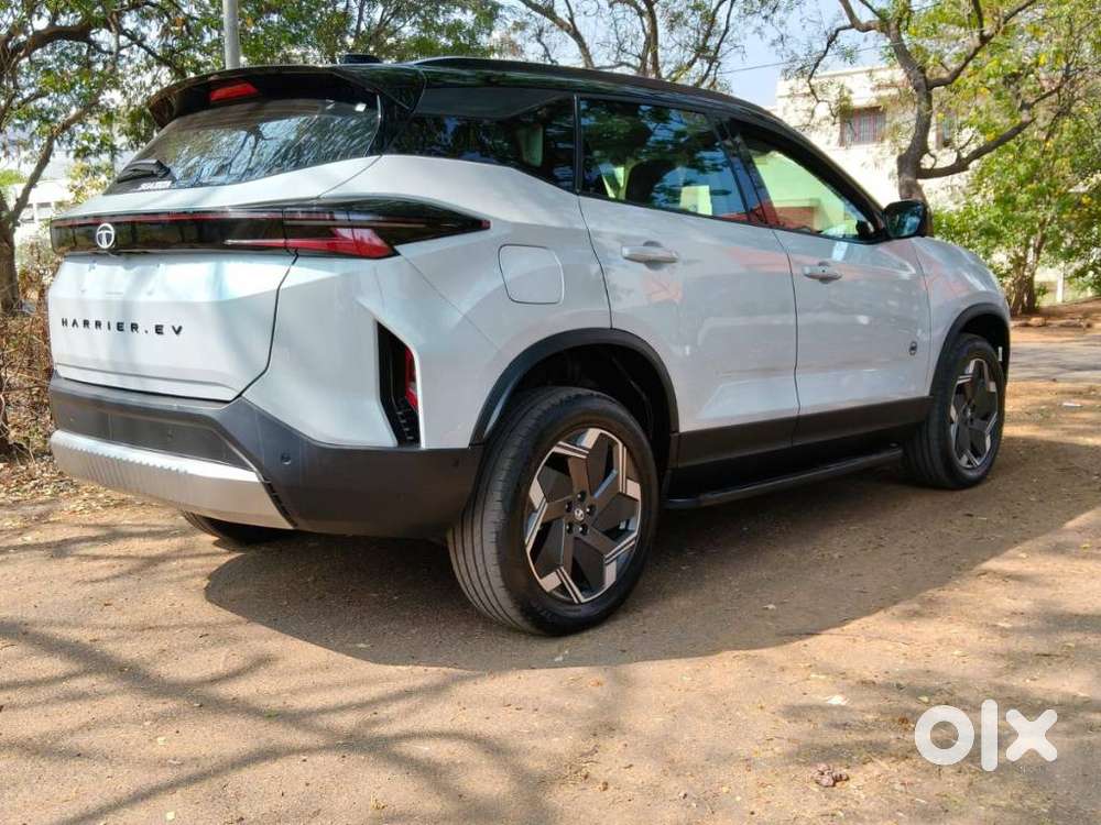 Tata Harrier Ev Xz Lux, 2025