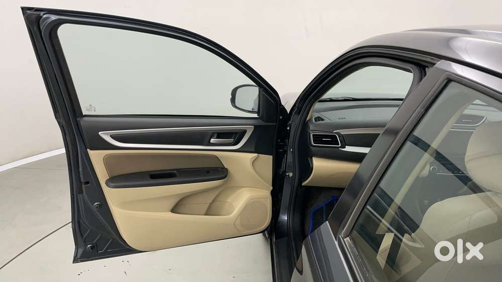 Honda Amaze Vx 1.2 Petrol Mt, 2023, Petrol
