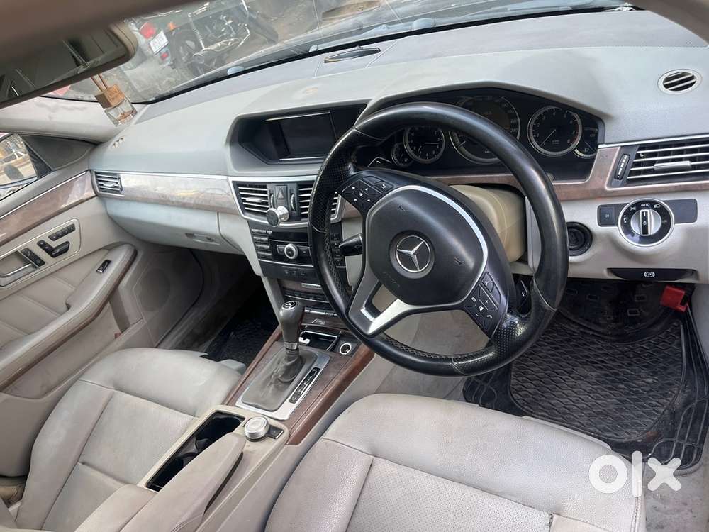 Mercedes-benz E-class 200 2011