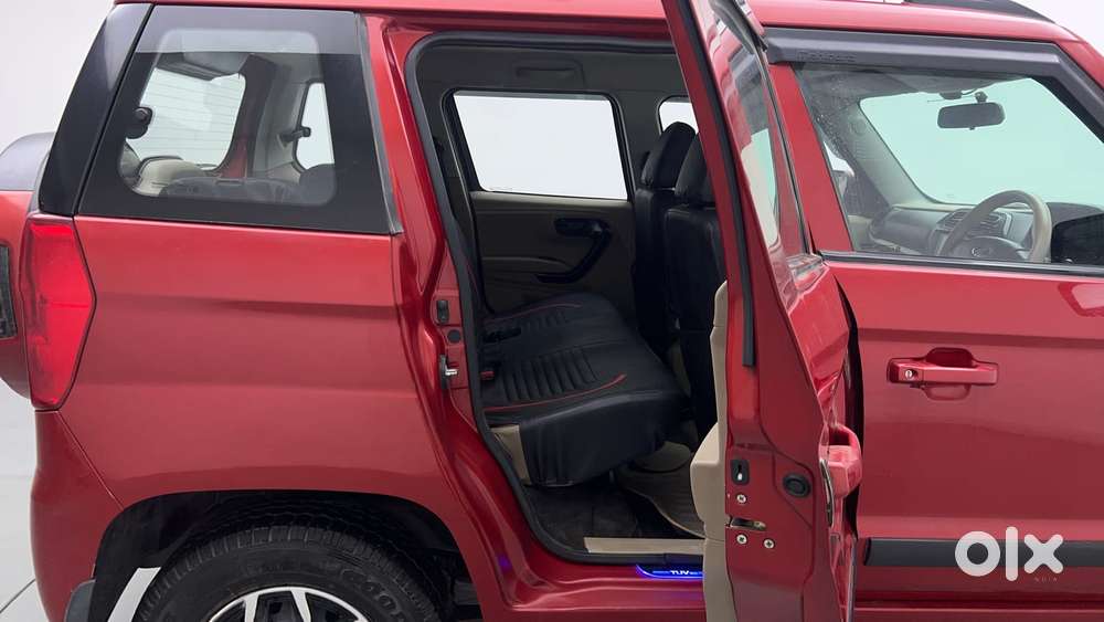 Mahindra Tuv 300 T6 Plus, 2018, Diesel