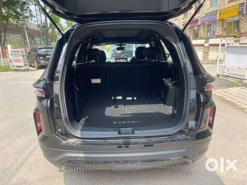 Tata Safari Pure Plus, 2025, Diesel