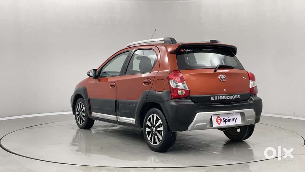 Toyota Etios Cross 1.2l G, 2018, Petrol