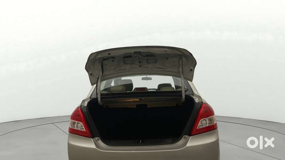 Maruti Suzuki Swift Dzire 1.2 Vxi Bsiv, 2016, Petrol