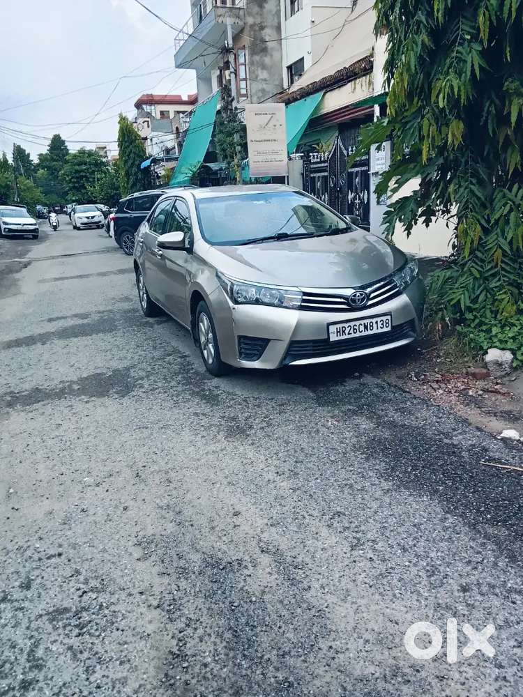 Corolla Altis Diesel G 2015