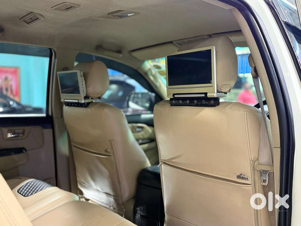 Toyota Fortuner 4x2 Manual, 2015, Diesel