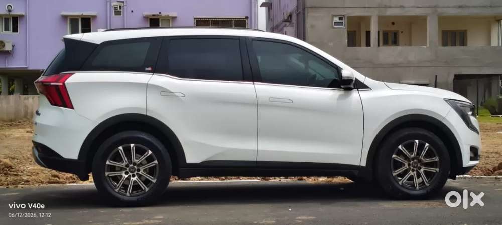 Mahindra Xuv700 2.2 Ax 7 Diesel At Str, 2022, Diesel
