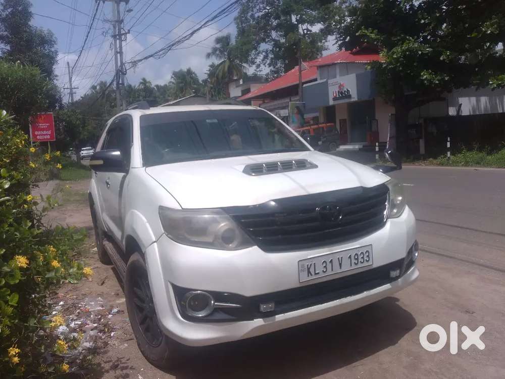 Toyota Fortuner 3.0 Diesel, 2011 Model