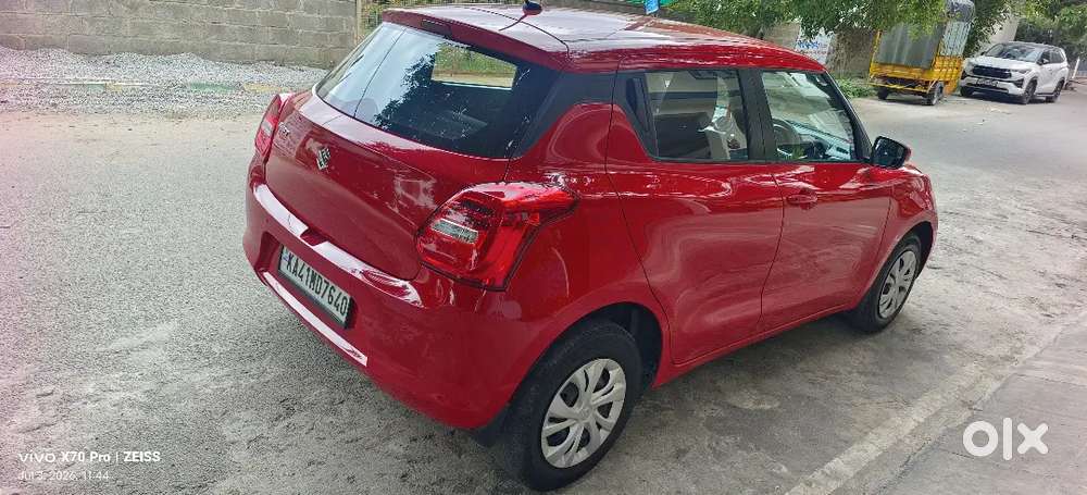 Maruti Suzuki Swift 2022 Petrol 36121 Km Driven