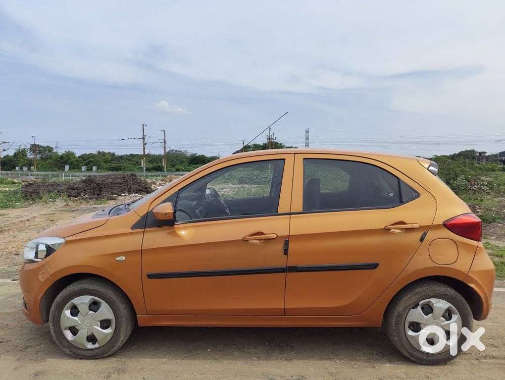 Tata Tiago, 2018, Petrol
