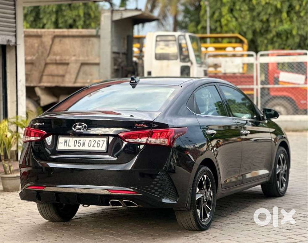 Hyundai Verna 1.5 Sx (o) Turbo Petrol Dct, 2021, Petrol