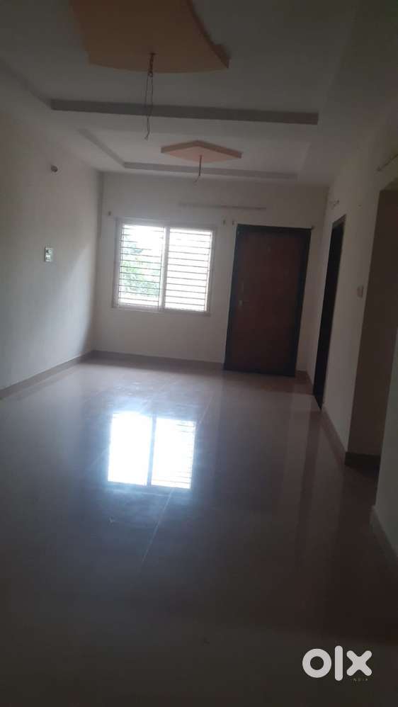 3 bhk apartment at a convinient loxation