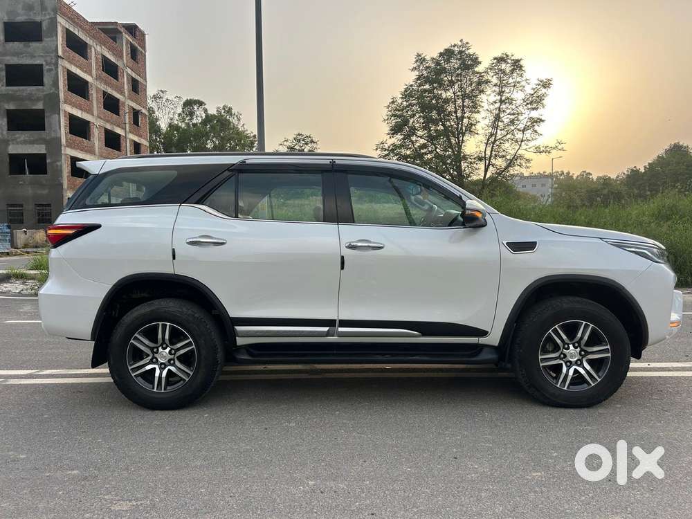 Toyota Fortuner 4x2 At 2.8 Diesel, 2022, Diesel