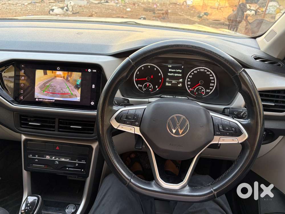 Volkswagen Taigun 1.0 Tsi Highline Automatic Complete Showroom Track