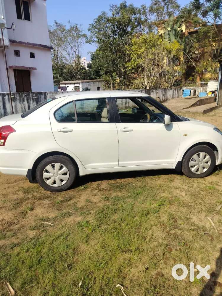 Maruti Suzuki Dzire 2011