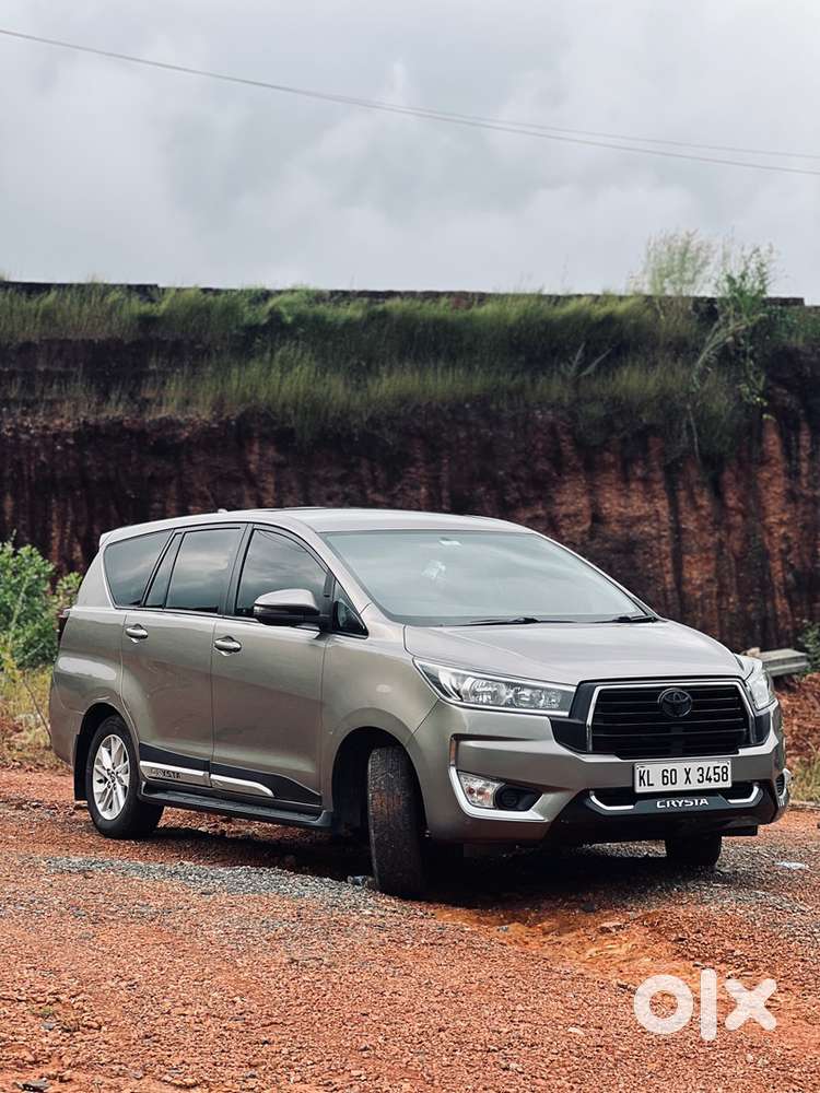 Toyota Innova Crysta 2019