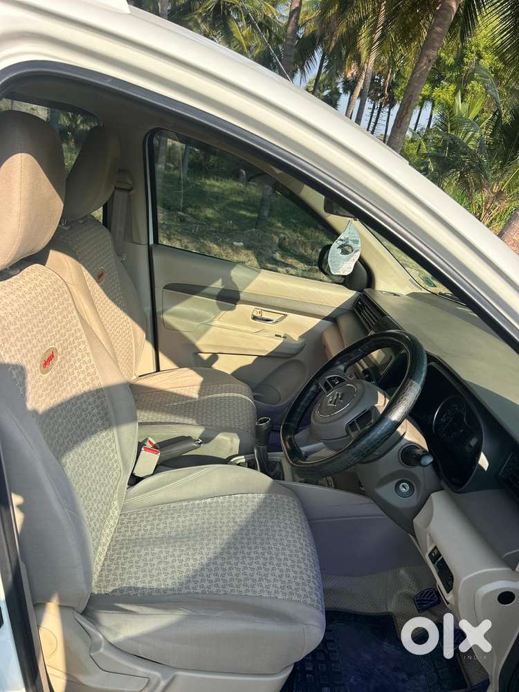 Maruti Suzuki Ertiga Vxi Shvs, 2021, Petrol