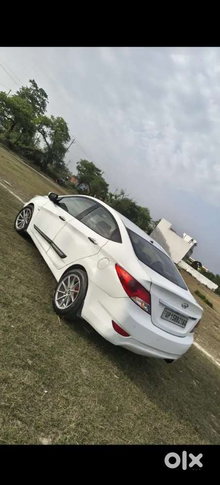 Hyundai Verna 2013 Pust Battun Start