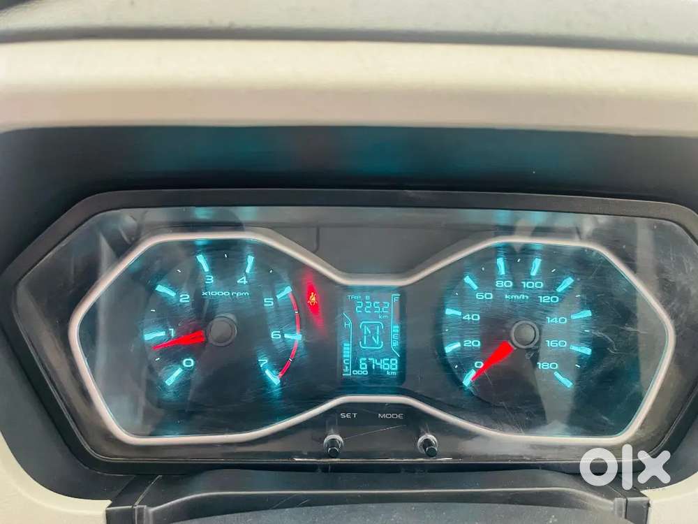 Mahindra Scorpio S9 Covt S11