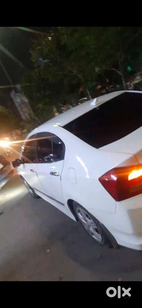 Honda City 2013 Cng & Hybrids Well Maintained