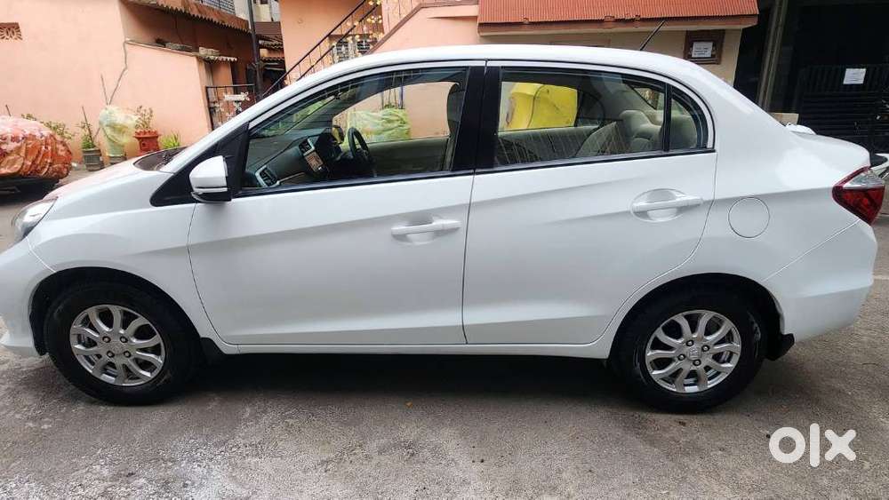 Honda Amaze, 2017, Petrol