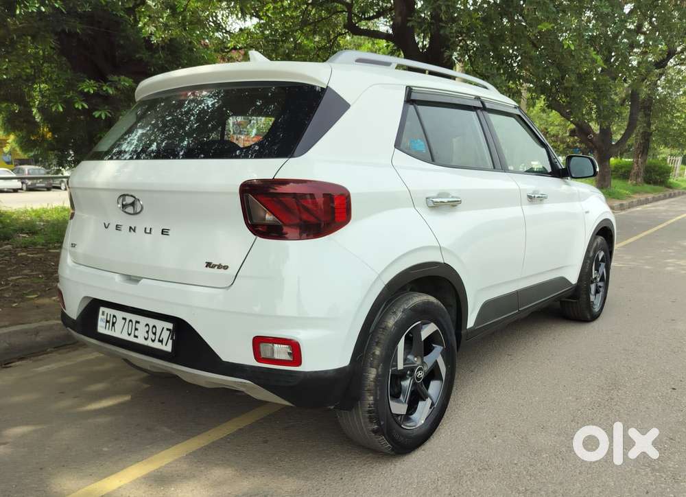 Hyundai Venue 1.0 Sx Turbo Dct, 2019, Petrol