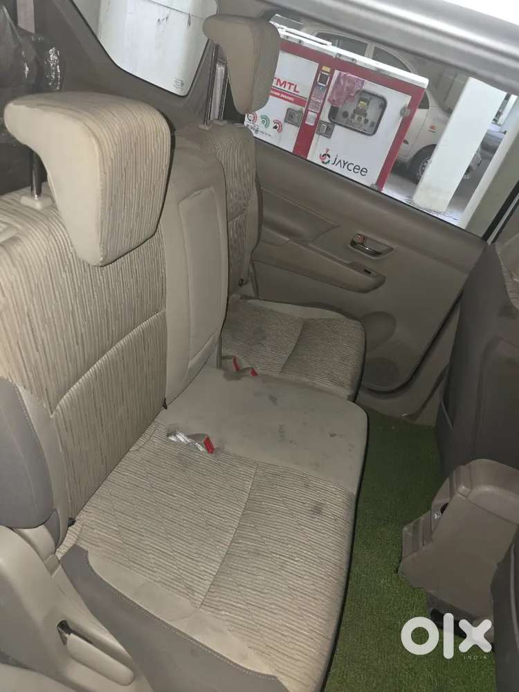Maruti Suzuki Ertiga Zxi Cng 2025