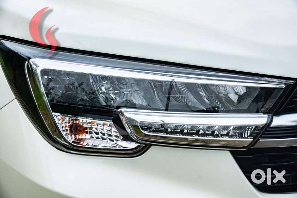 Maruti Suzuki Xl6 1.5 Alpha At, 2021, Petrol