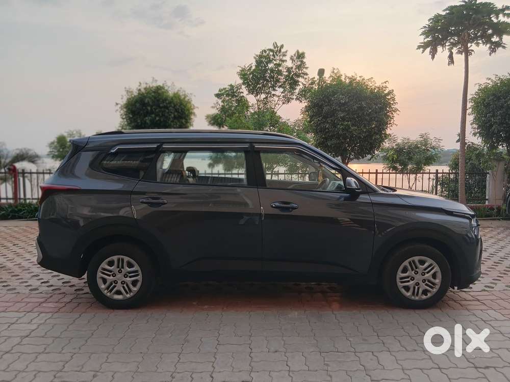 Kia Carens 1.5 Prestige 7 Str, 2023, Petrol