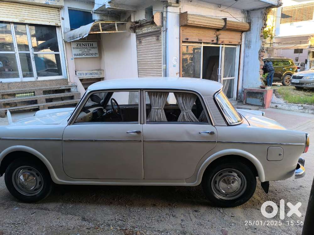 Fiat Premier Padmini Std, 1982, Petrol