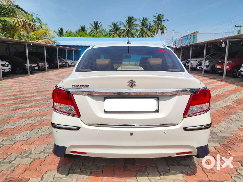 Maruti Suzuki Dzire, 2022, Petrol
