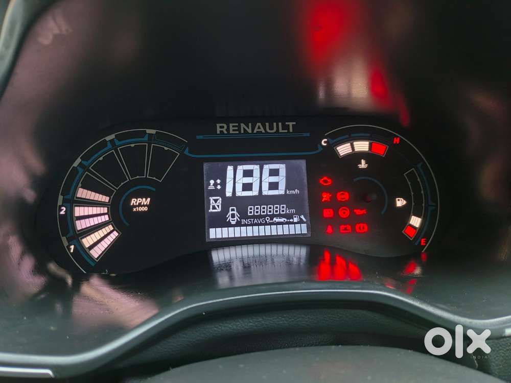 Renault Triber Rxz, 2019, Petrol