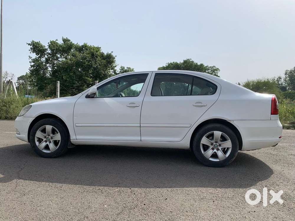 Skoda Laura 2011