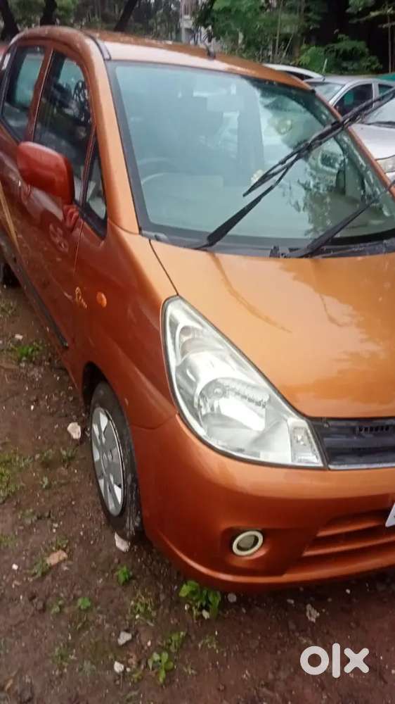 Maruti Suzuki Zen Estilo 2010
