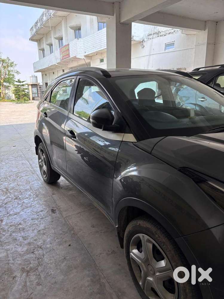Tata Nexon 2022 Diesel Well Maintained