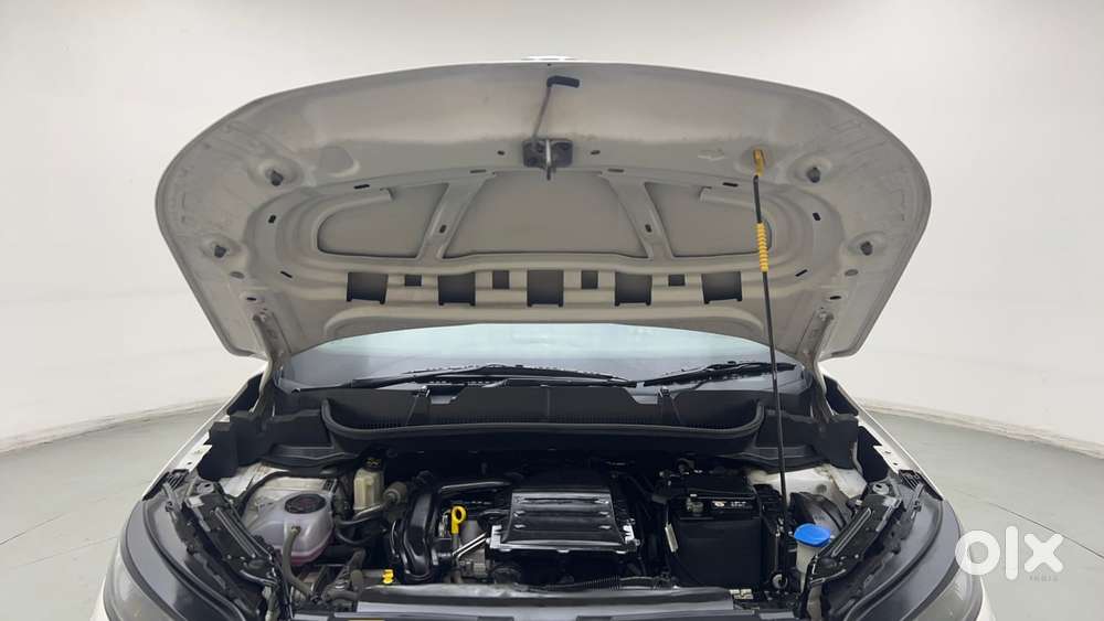 Skoda Kushaq Style 1.0l Tsi Mt, 2023, Petrol